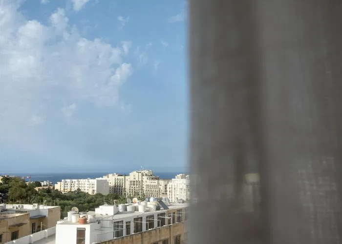 Sweet Gazde/Camere de închiriat *