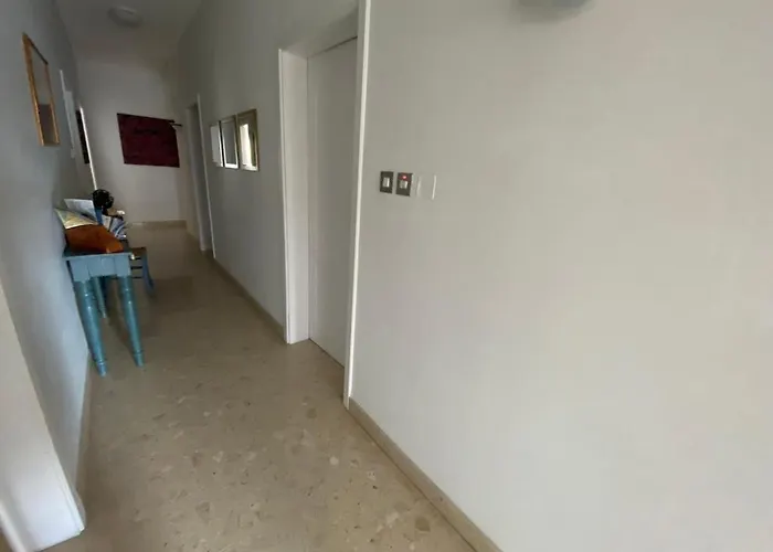 Gazde/Camere de închiriat Sweet