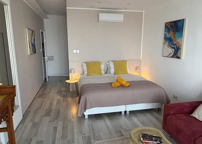 Sweet Homestay Saint Julian's