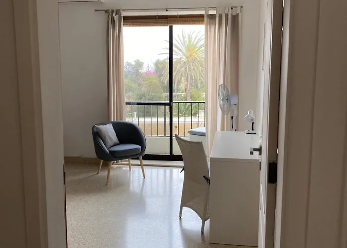 Gazde/Camere de închiriat Sweet